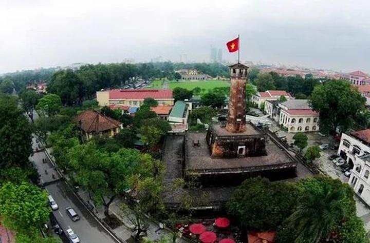 Chuyên gia Hotspot Matrix phân tích: Thêm Em Xinh bị bóc hẹn hò và marketing video