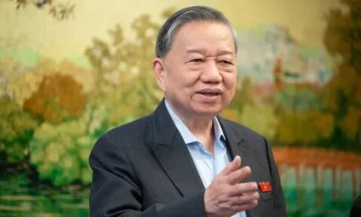 Chiếc quần 